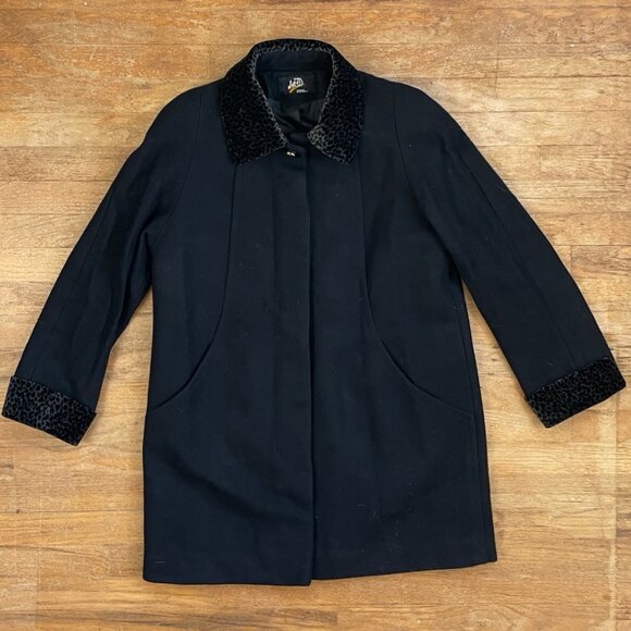 Vintage Leopard Velvet Trim Wool Coat Size Medium 80s Black Felted Overcoat - Picture 1 of 7